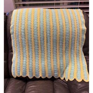 Handmade Crochet Baby Blanket Scalloped Edge Pastel Yellow Blue Stripes